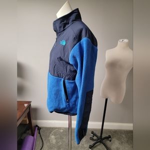 The North Face Kids Fleece Jacket Size 14/16 Awesome!!